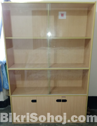 বুকশেলফ / শোকেস বিক্রয় হবে